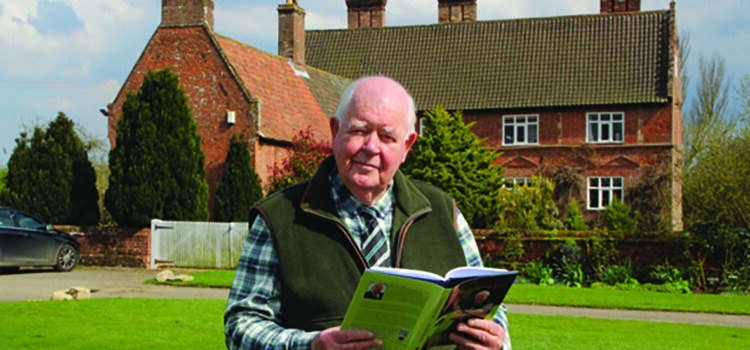 Industry pays tribute to David Richardson