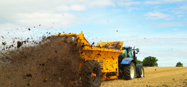 Muck event reflects shift in nutrient management – Anglia Farmer Magazine
